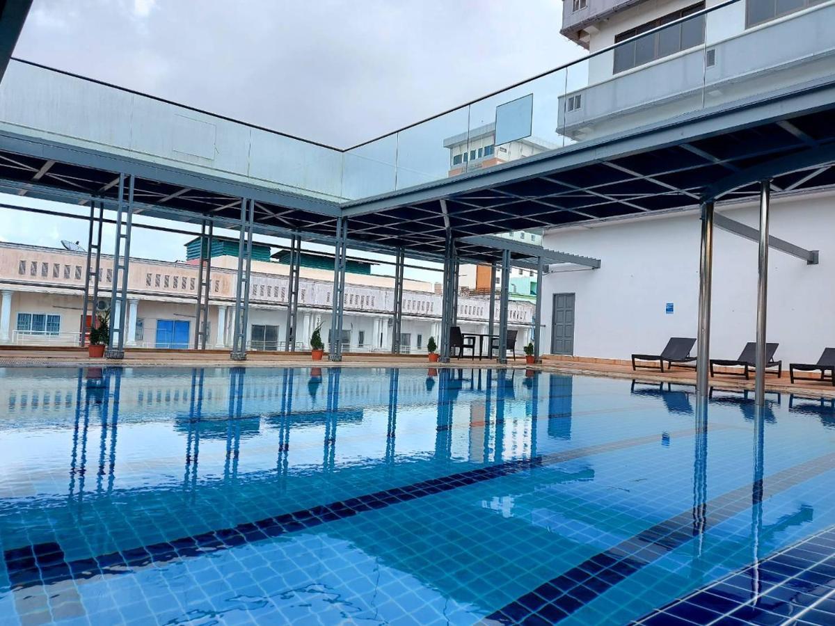 M Hotel Danok Sadao Екстер'єр фото