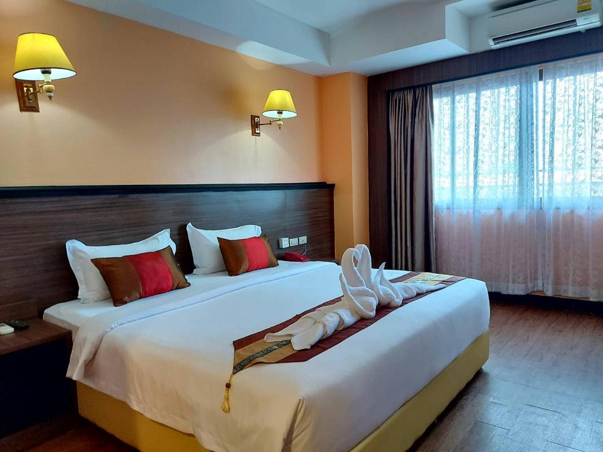 M Hotel Danok Sadao Екстер'єр фото