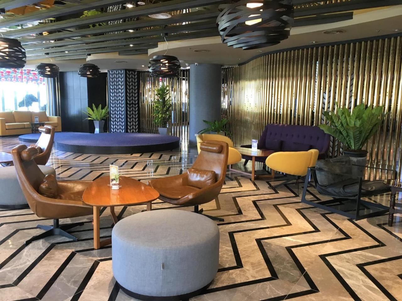 M Hotel Danok Sadao Екстер'єр фото