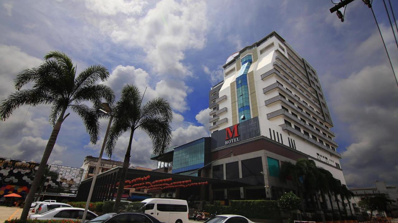 M Hotel Danok Sadao Екстер'єр фото